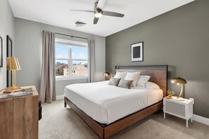 Room - Walkable Hillsboro Village | Terrace + Parking | Near Vanderbilt + Music Row (Nashville)