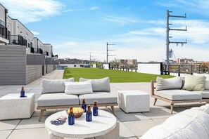 Property grounds - Walkable Hillsboro Village | Terrace + Parking | Near Downtown + Music Row (Nashville)