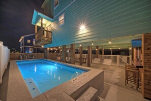 Pool - Two Homes | Dual Pools + Poolside Bars + Golf Cart | 5 min to the Beach (Port Aransas)