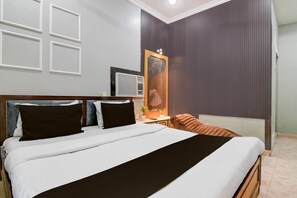 Room - Collection O Kalighat Kolkata (Kolkata)