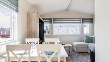 Chalet | Dining