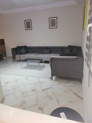 Living area - L'appart. (Zarzouna)