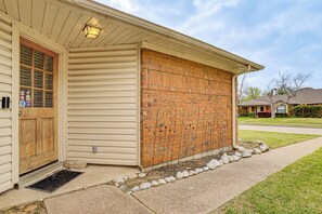 Exterior detail - DFW Extended Stay! Convenient Family Home w/ Yard (Coppell)