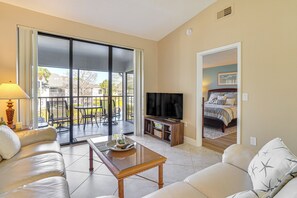 TV, ping pong - Resort-Style Condo 6 Mi to Bradenton Beach! (Bradenton)