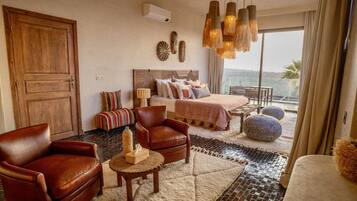 Superior Double Room, Garden View | Soundproofing, free WiFi