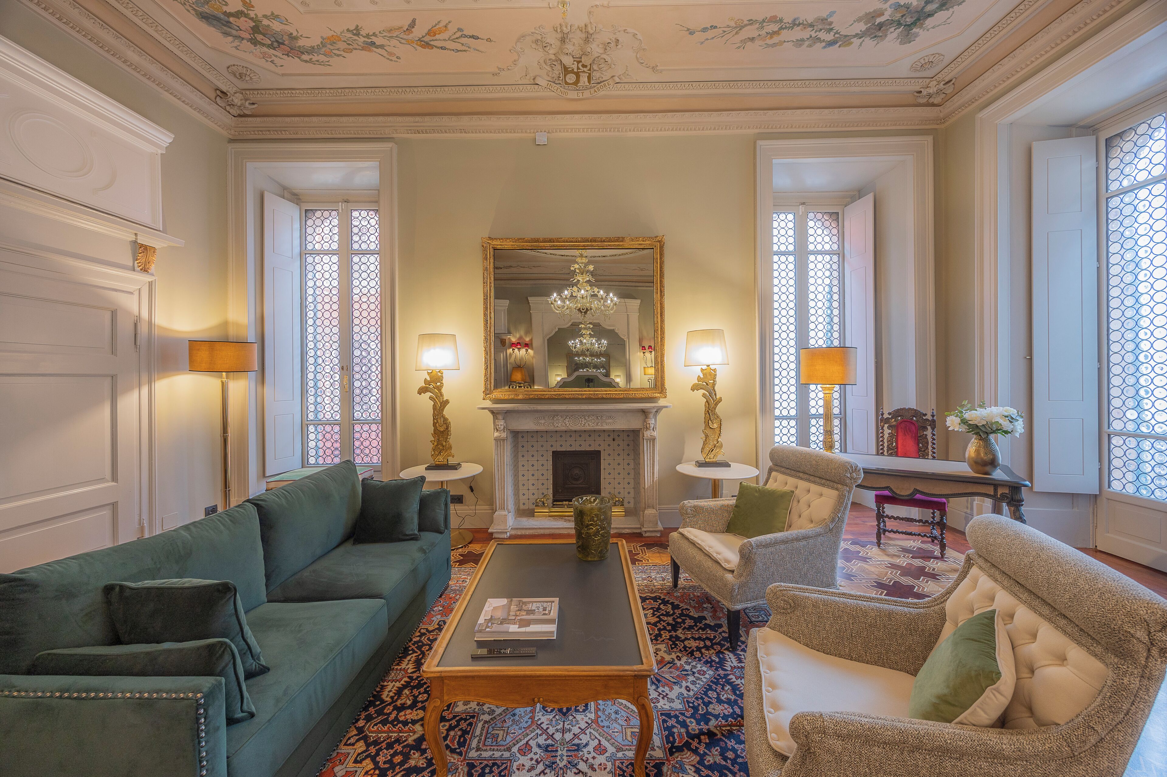Suite Grand, 1 letto king | Area soggiorno