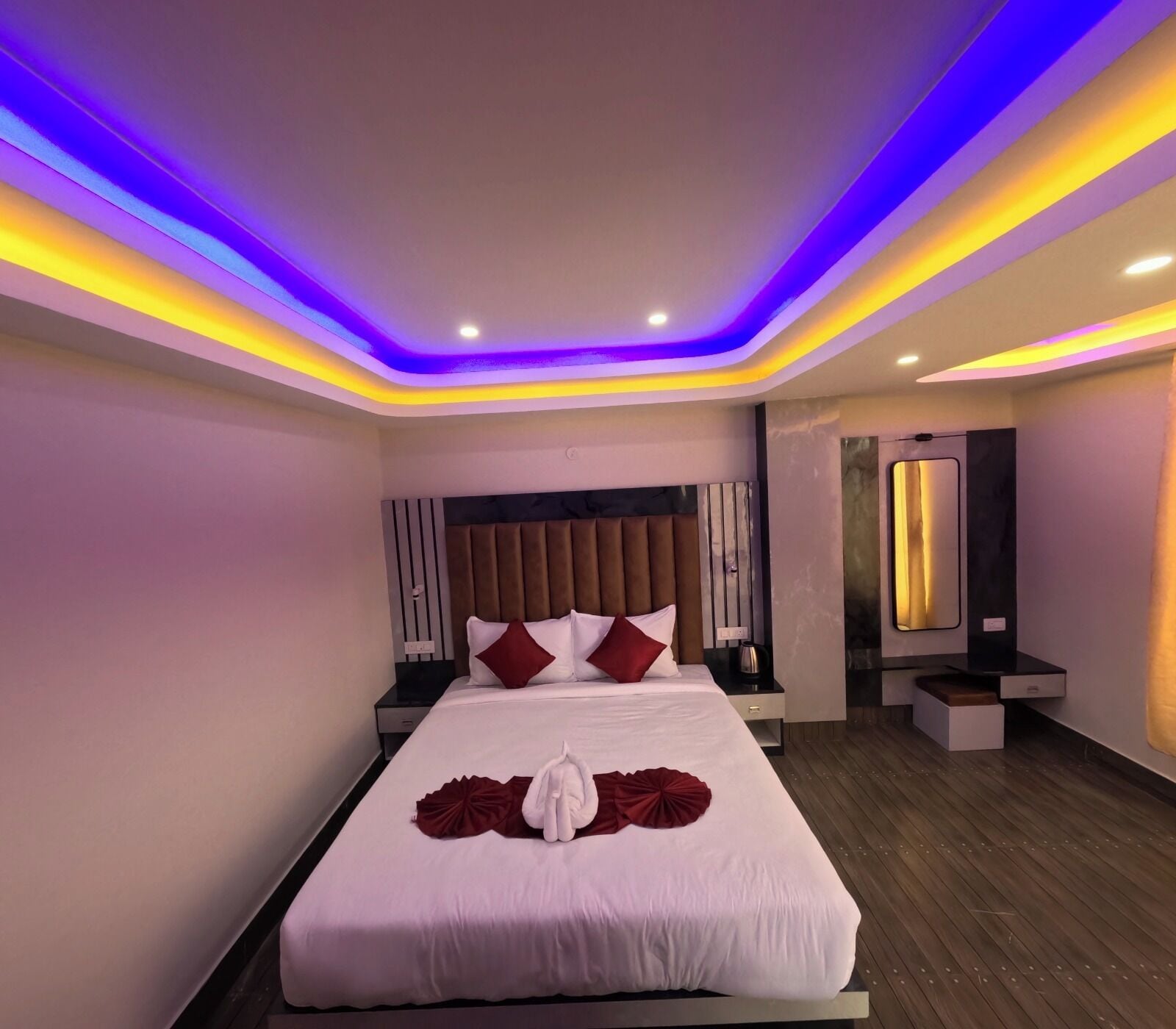 Double Room | Premium bedding, free WiFi, bed sheets, wheelchair access