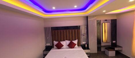 Habitación doble | Ropa de cama de alta calidad, wifi gratis y ropa de cama