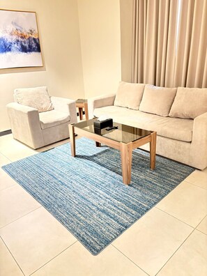 Living area - Comfortable hotel in beautiful Jeddah with refreshing AC (Jeddah)