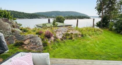 Seaside Summer House with Stunning Oslofjord Views - Private & Peaceful