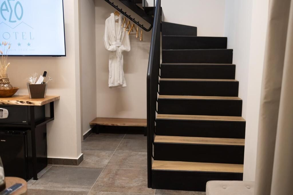 Grand Cellar Suite | Interior