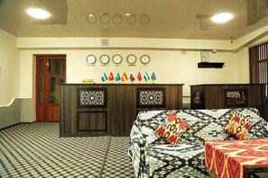 Lobby - Hotel Mir (Bukhara)