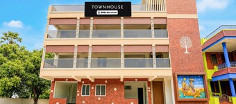 Townhouse MK University Bus Terminal Madurai