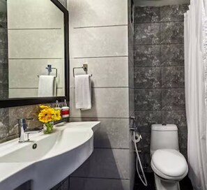 House | Bathroom - Townhouse MK University Madurai (Madurai)