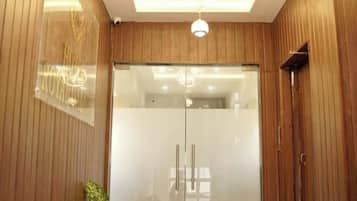 Deluxe Room | Interior