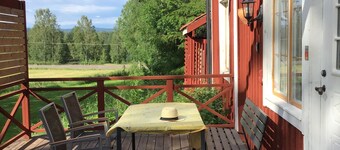 Farmhouse for 4 persons + 2 children. Close to nature, Järvsö and Ljusdal center.