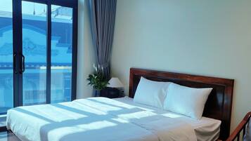 Deluxe Double Room, Balcony, Garden View