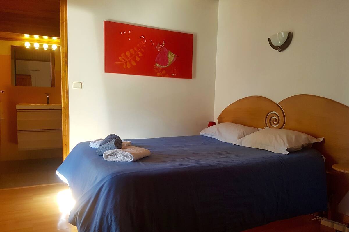 Habitación doble clásica de uso individual, balcón, vista a la ciudad