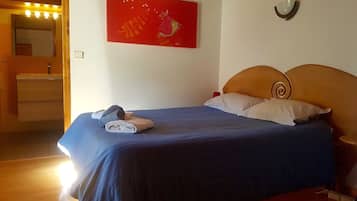 Habitación clásica doble de uso individual, balcón, vistas a la ciudad