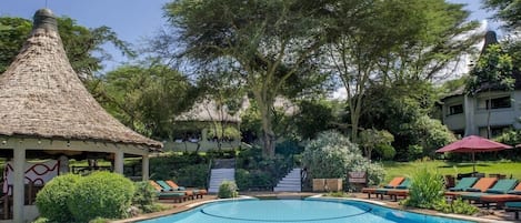 Utomhuspool