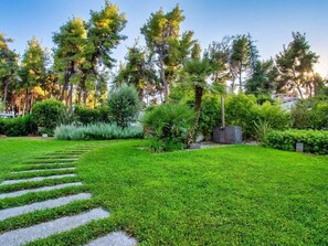 Property grounds - Boheme Villa by RentalsPro Services (Sani)