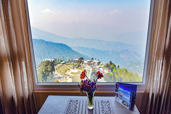 premium double room with kanchenjunga view | View from room