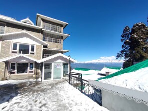 Exterior - Anutri Hotels & Resorts  (Darjeeling)