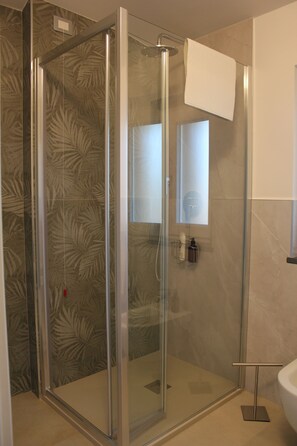 Bathroom - TENUTA BELVEDERE (Fornelli)