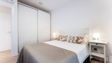 Deluxe Apartment, City View