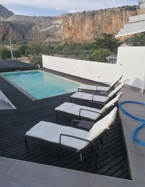 Utomhuspool