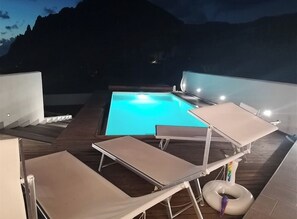 Utomhuspool