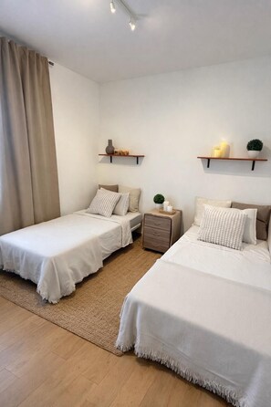 Room - Vrbo Property (Cunit)