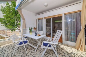 Nicht klassifiziertes Bild, 3 von 22, Schaltfläche