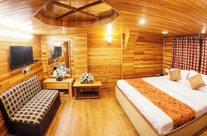 Premium Double Room, Multiple Beds - Hotel Broadway Annexe Darjeeling (Darjeeling)