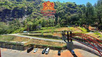 Deluxe Double Room, Mountain View | Point of interest