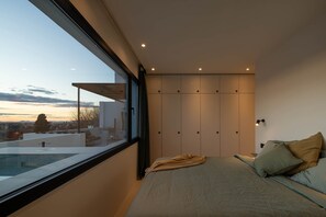 1 bedroom, in-room safe, desk, iron/ironing board - Terraza 6 · Private Pool & Terrace · Skyline Views (Granada)