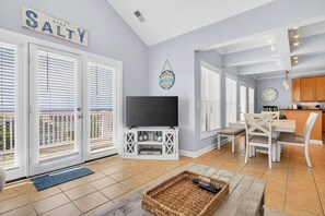 Smart TV - Chonky Waves by Brunswick VR: 4BR Condo w/ Ocean Views & Resort Amenities (Ocean Isle Beach)