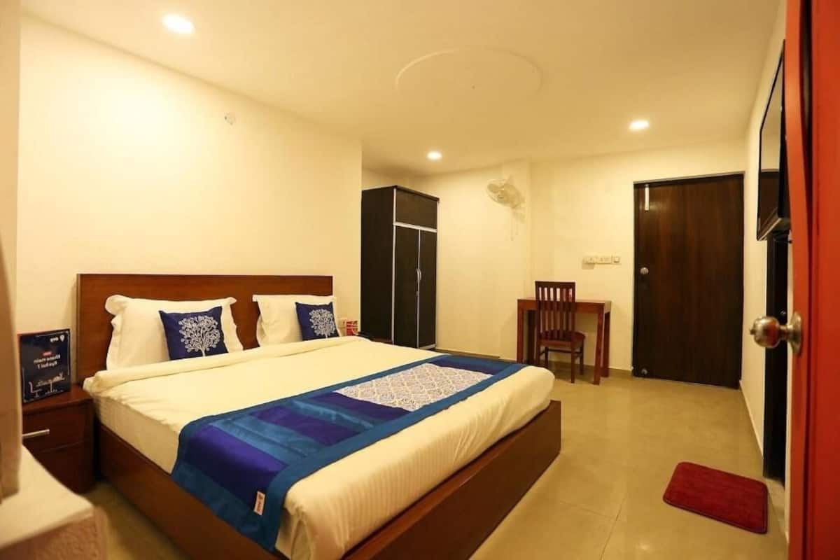 Kamar Double, balkon, pemandangan kota