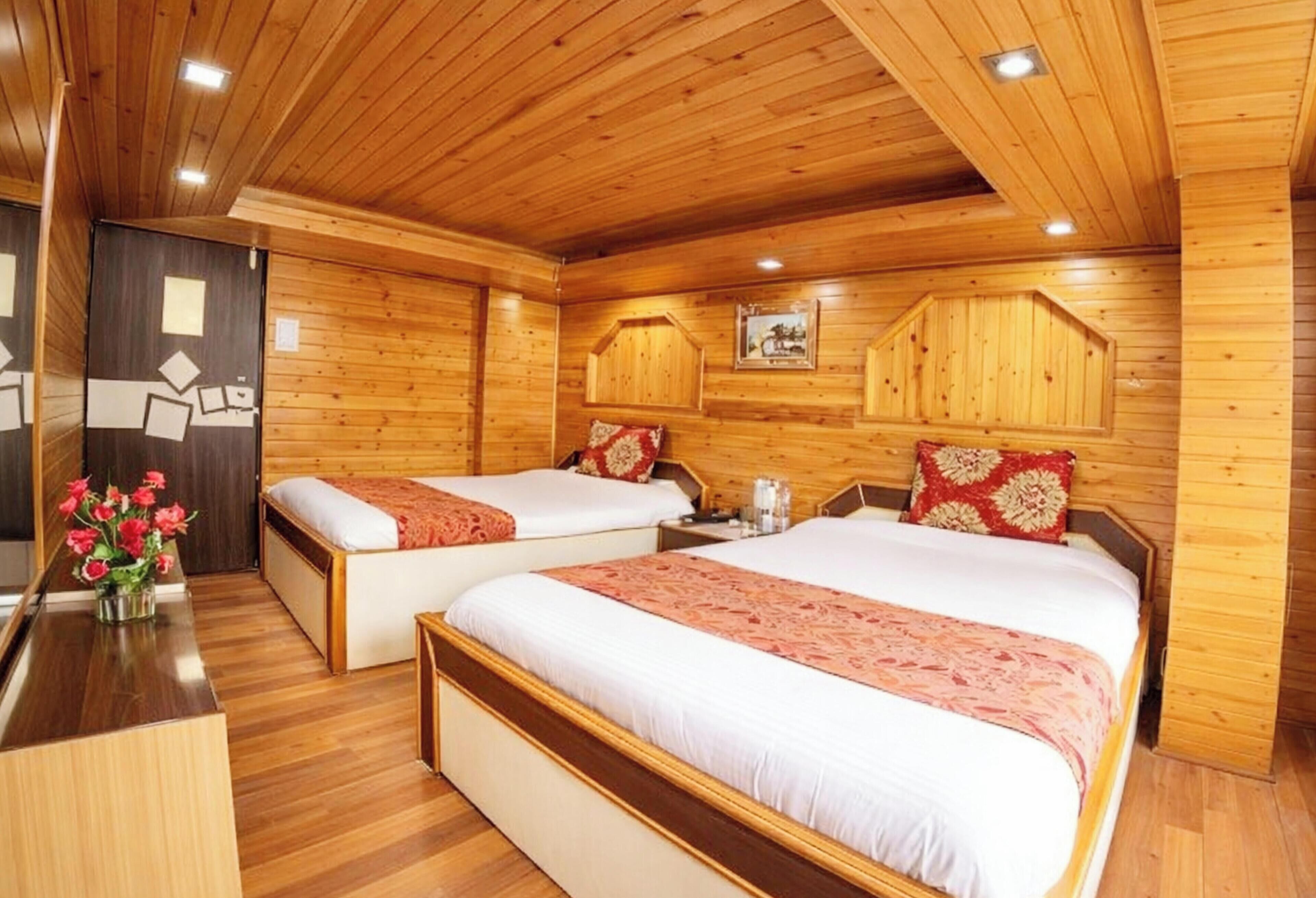 Deluxe Quadruple Room