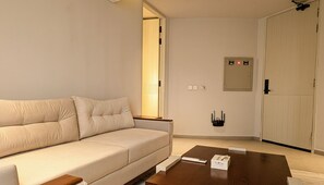 Executive Double Room, City View - Cyrus One By Trivelles (Mumtaz City)