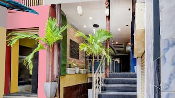 House | Reception