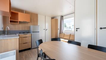 Chalet | Dining