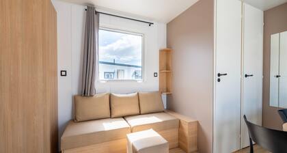 Caravan by the sea Blankenberge