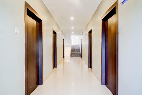Super Townhouse IG Athletic Stadium