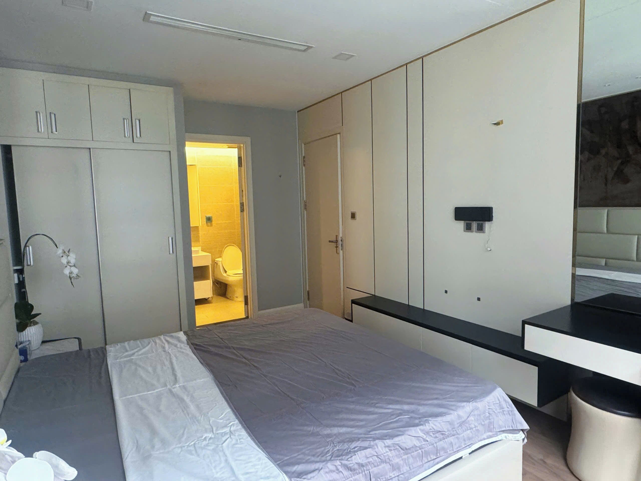 Comfort Apartment, Balcony, City View