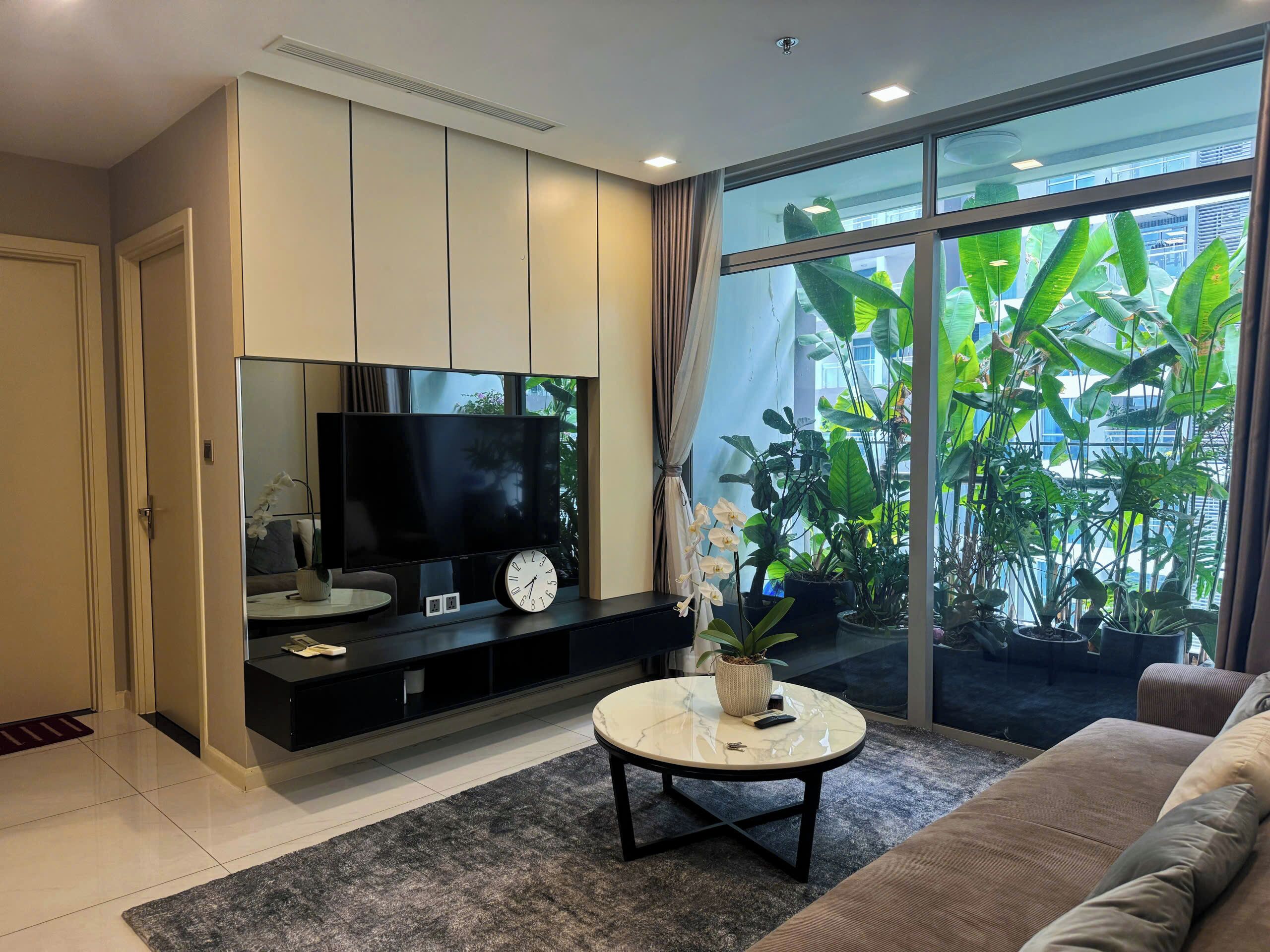 Comfort Apartment, Balcony, City View | Living area