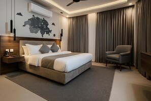 Room - Alpirious Suites - Airport Corridor (Islamabad)