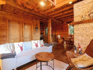 Fernseher, Kamin