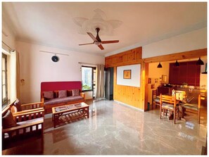 Imagen sin descripción, 4 de 7, botón