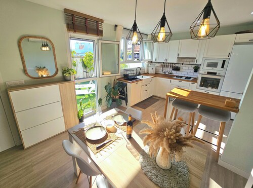 Quiet house directly on El Palmar beach - private path to the sea